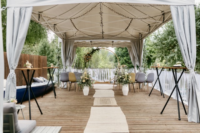 Hlavní svatební stůl 2